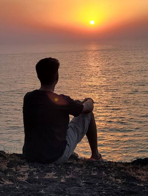 Alone Boy DP 4K for Instagram